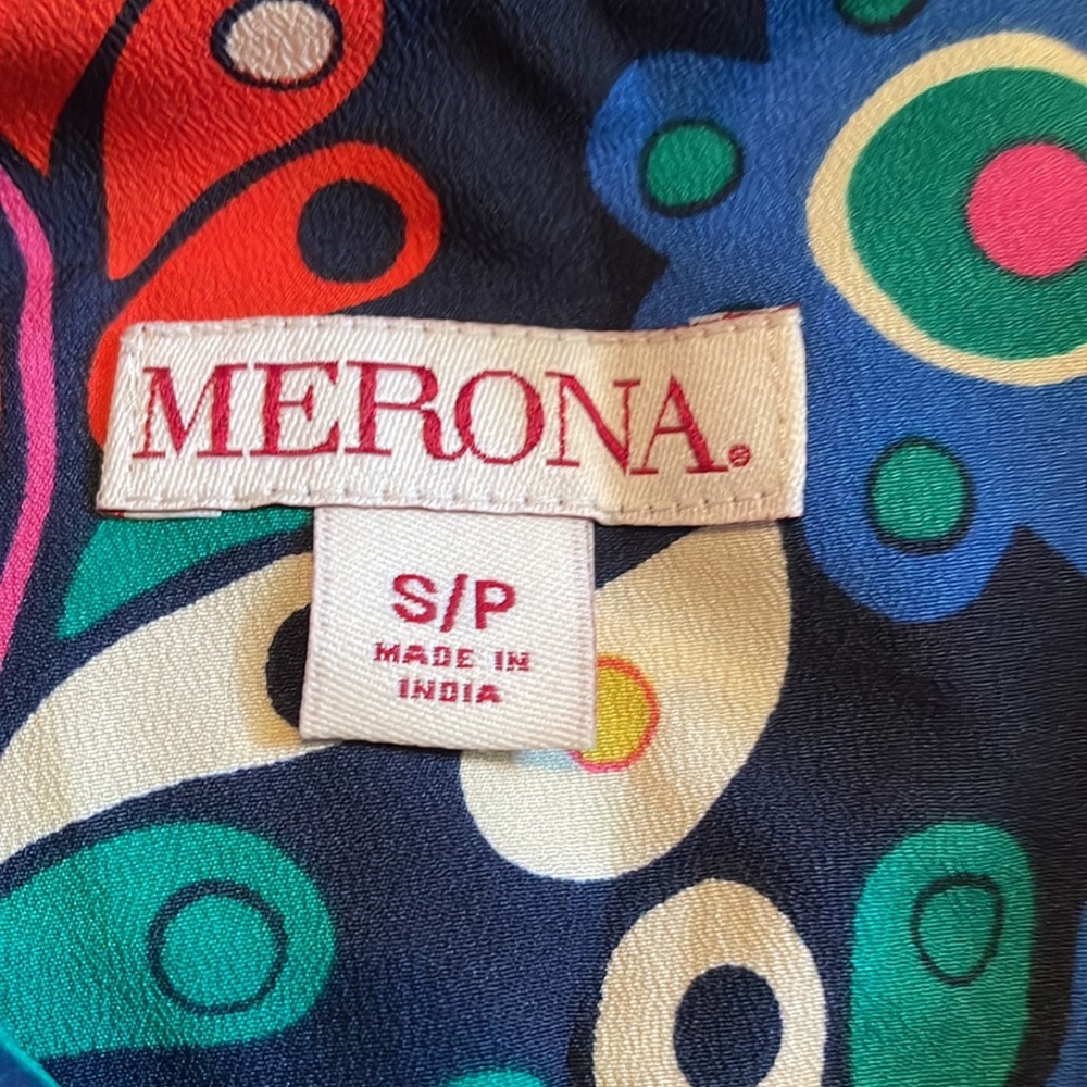 Fun pattern Merona top - Picture 2 of 3